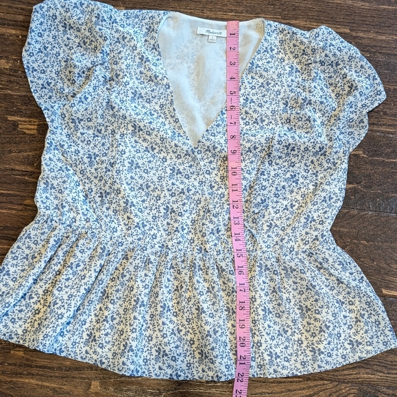 Madewell Blue and White Floral Top Flouncy Baby Doll - Picture 7 of 7